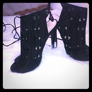 Black heels